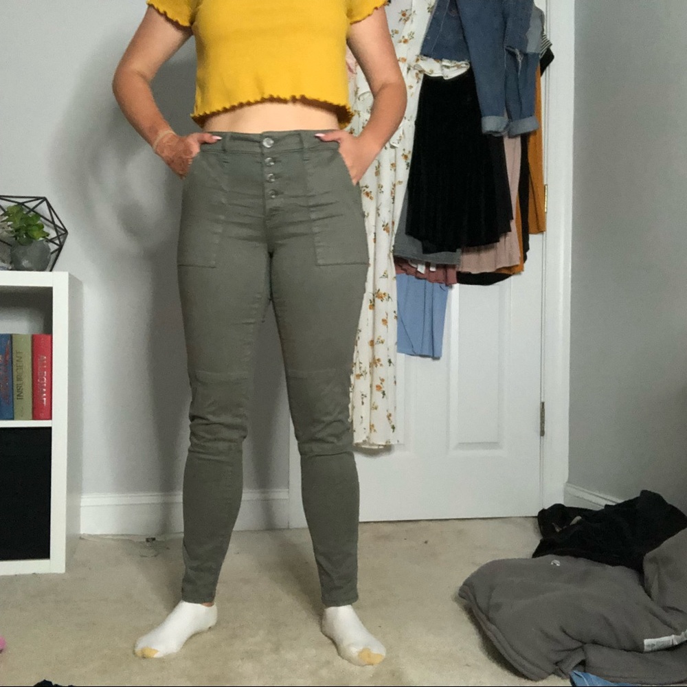 american eagle high waisted jeans